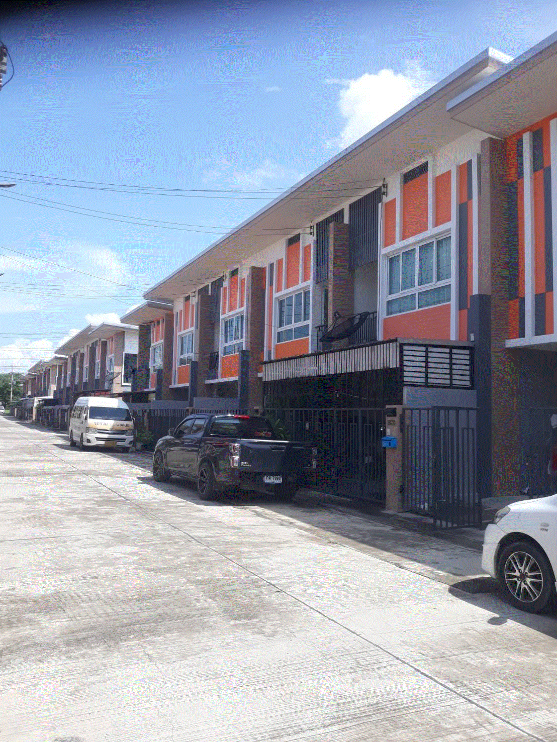 ทาวน์เฮ้าส์หลุดจำนอง ธ.ธนาคารกรุงเทพ มาบข่า นิคมพัฒนา ระยอง