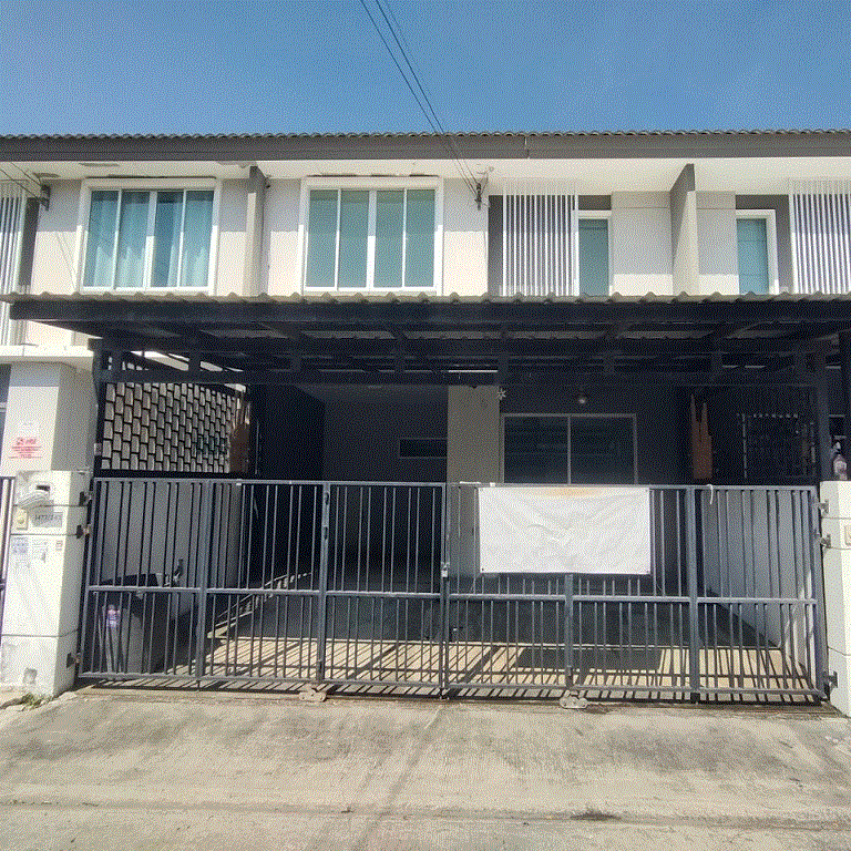 ทรายกองดิน คลองสามวา กรุงเทพมหานคร