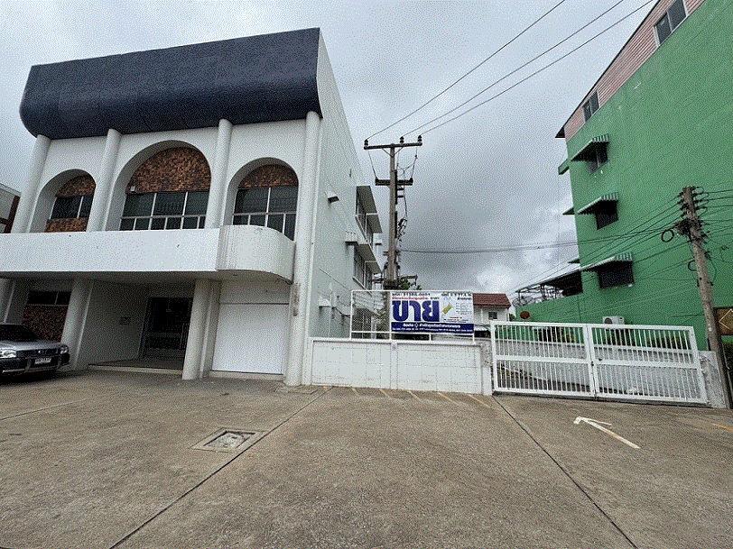 อาคารสำนักงานหลุดจำนอง ธ.ธนาคารกรุงเทพ สลกบาตร ขาณุวรลักษบุรี กำแพงเพชร