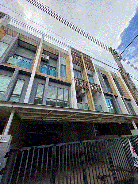 ทาวน์เฮ้าส์หลุดจำนอง ธ.ธนาคารกรุงเทพ นวมินทร์ บึงกุ่ม กรุงเทพมหานคร